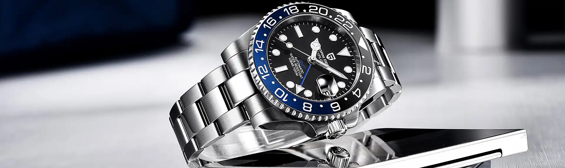 is the yacht master a dive watch